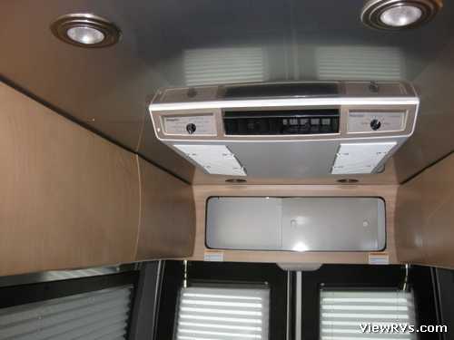 2007 Airstream Interstate Class B Motorhome (A)