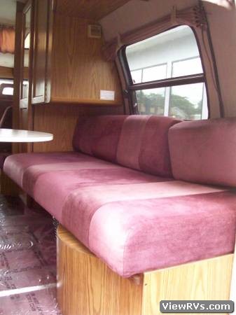 1992 Roadtrek Class-B Motorhome Popular 190 (A)