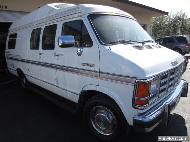 1993 Roadtrek Class-B Motorhome Popular 190 (A)