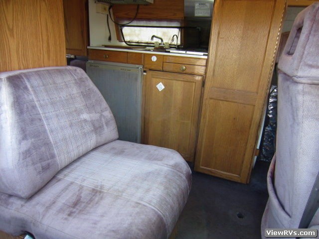 1993 Roadtrek Class-B Motorhome Popular 190 (A)