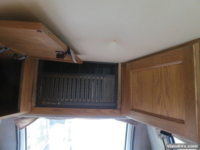 1993 Roadtrek Class-B Motorhome Popular 190 (A)