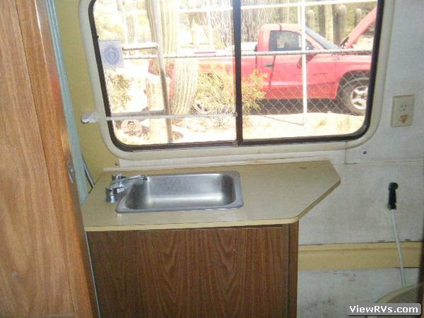 1978 Avion 22' Class C Motorhome (D)