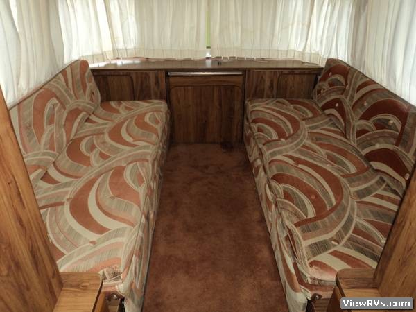 1983 Airstream 310 Classic Motorhome (M)