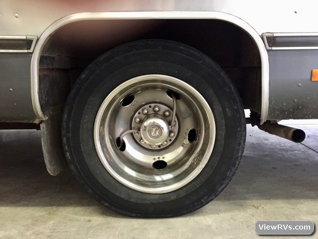 1983 Airstream Classic Motorhome 310