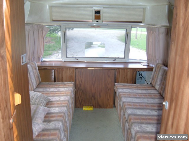 1983 Airstream Classic 310 Turbo Diesel Motorhome 31' (K)