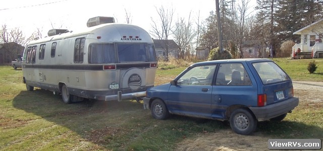 1983 Airstream 310 Classic Motorhome (L)