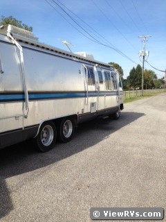 1984 Airstream Classic 345 34.5' Motorhome (C)