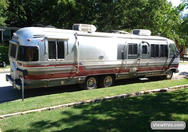 1986 Airstream Classic 345 Motorhome