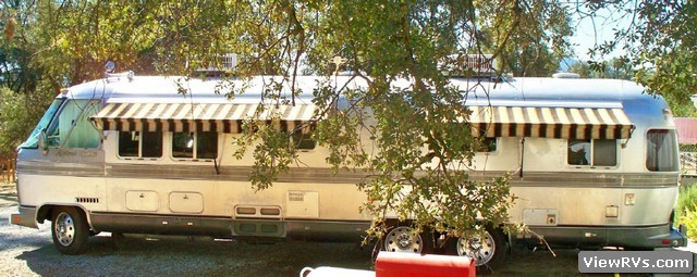 1987 Airstream Classic 325 Motorhome (E)