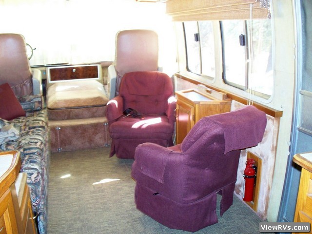 1987 Airstream Classic 325 Motorhome (E)