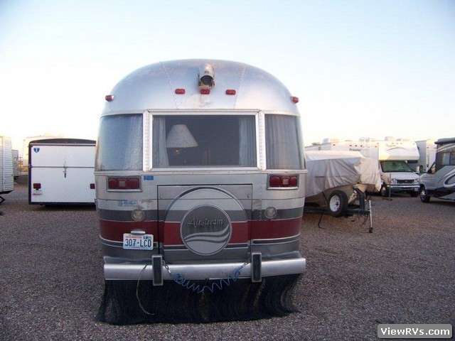 1989 Airstream Classic 345LE Motorhome (I)