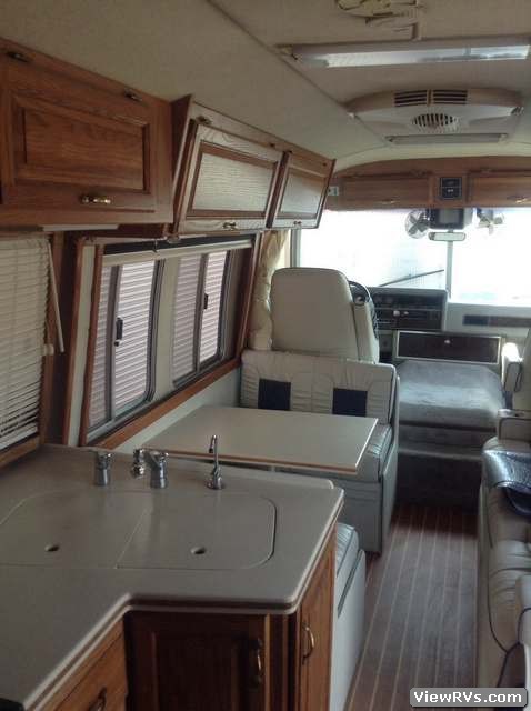 1991 Airstream Classic Motorhome 300 LE