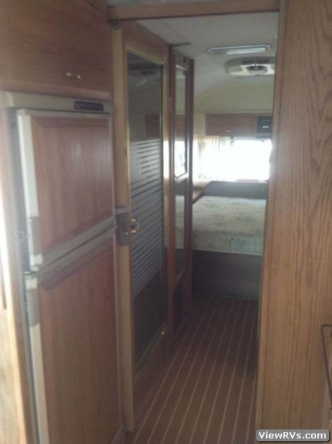 1991 Airstream Classic Motorhome 300 LE