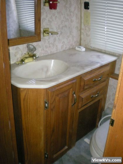 1991 Airstream Classic 300 Motorhome (B)