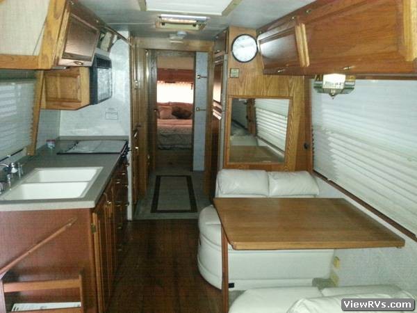 1995 Airstream Motorhome Classic 36' (G)