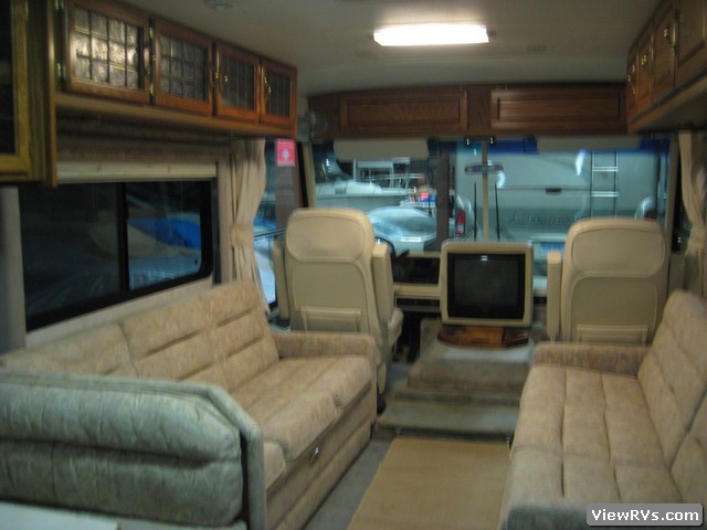 1996 Airstream Cutter 36' Motorhome (A)