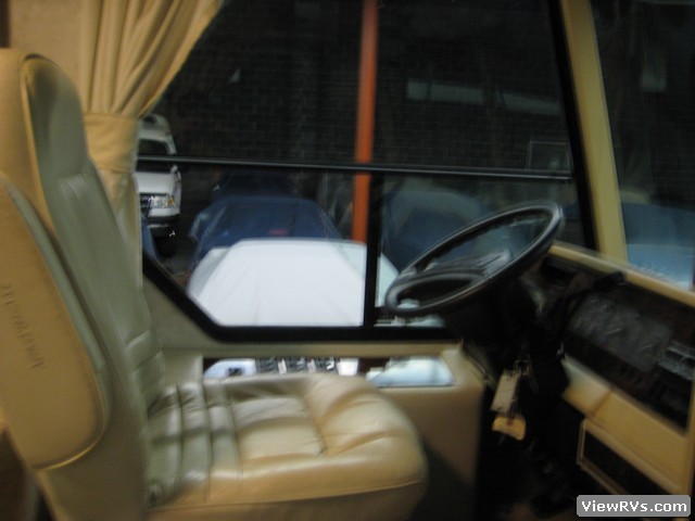 1996 Airstream Cutter 36' Motorhome (A)