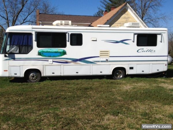 1997 Airstream Cutter Bus 32 Diesel Motorhome (A)