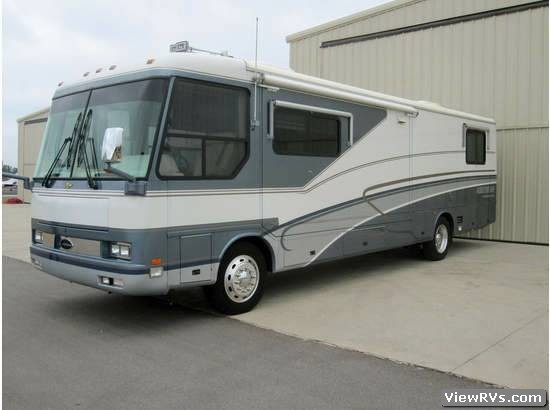 2000 Airstream Motorhome Land Yacht XC (E)