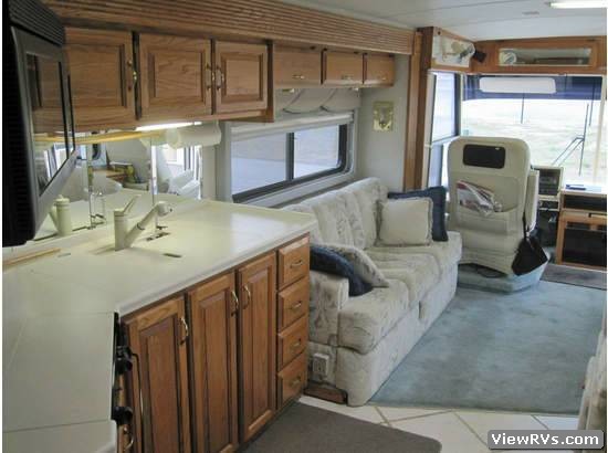 2000 Airstream Motorhome Land Yacht XC (E)