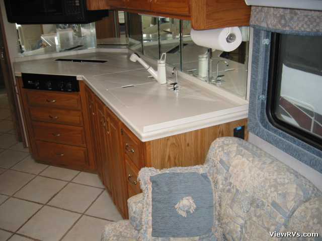 2000 Airstream Land Yacht XC 36 (B) Interior Kitchen