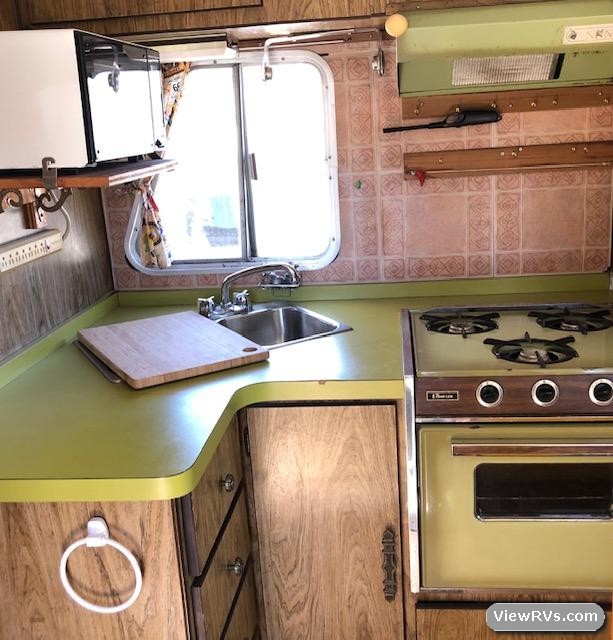 1973 Apollo Motorhome 2200