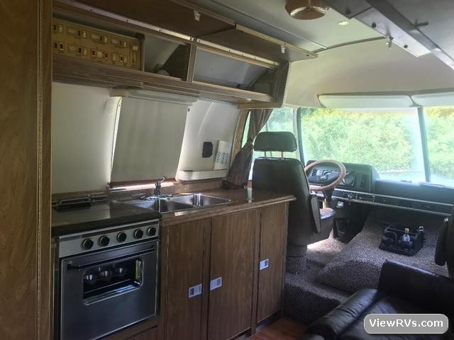 1975 Airstream Argosy 26' Motorhome