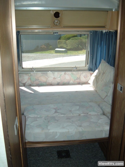 1975 Argosy 24' Motorhome (E)