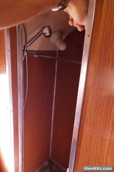 1965 Blue Bird Wanderlodge 31' Motorhome (A)