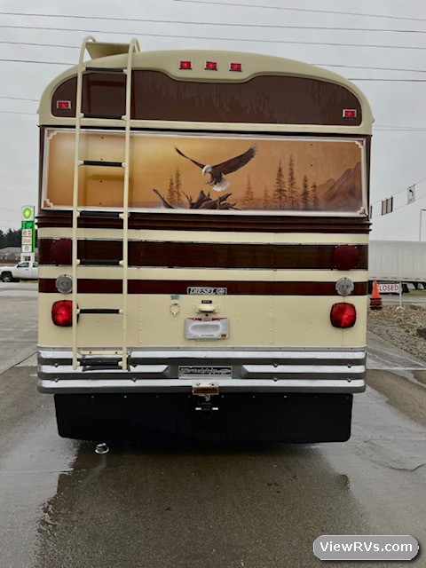 1978 Blue Bird Wanderlodge FC31