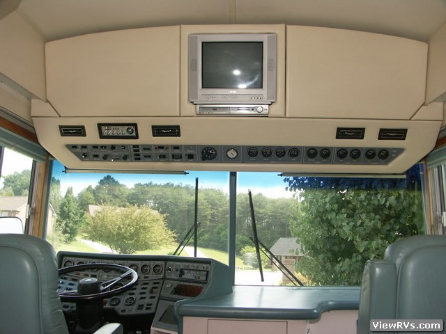 1989 Blue Bird Wanderlodge SP36 Motorhome (A)