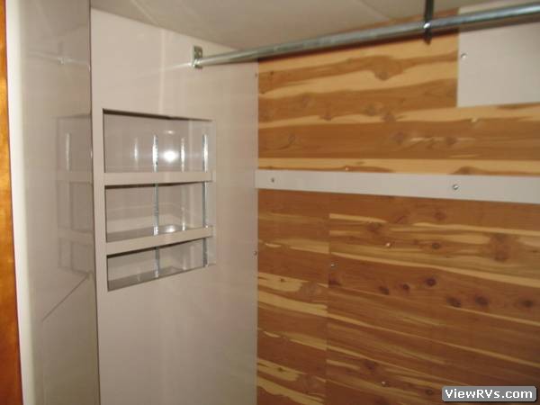 1998 Blue Bird Wanderlodge LXI 41 Motorhome (A)