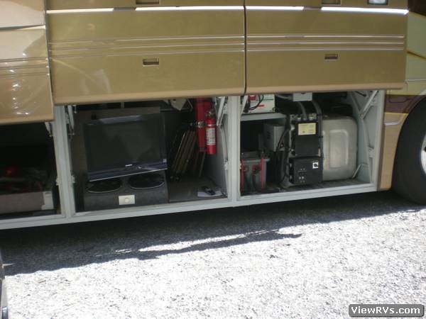 2004 Blue Bird Wanderlodge M380