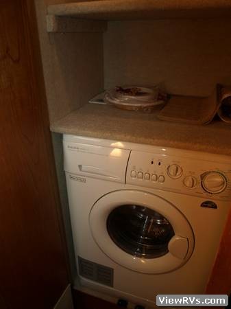 2004 Blue Bird Wanderlodge M380