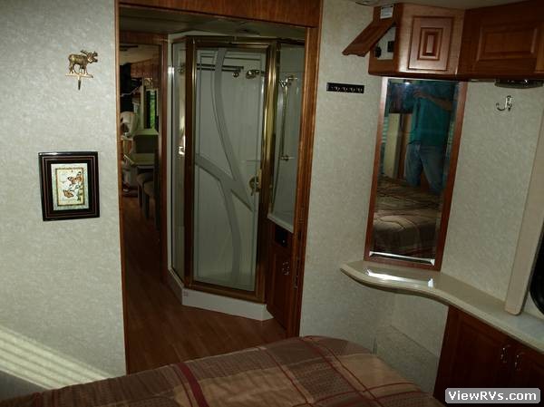 2004 Blue Bird Wanderlodge M380