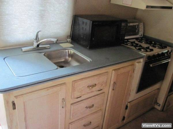 1992 Champion Ultrastar 30' Motorhome (A)