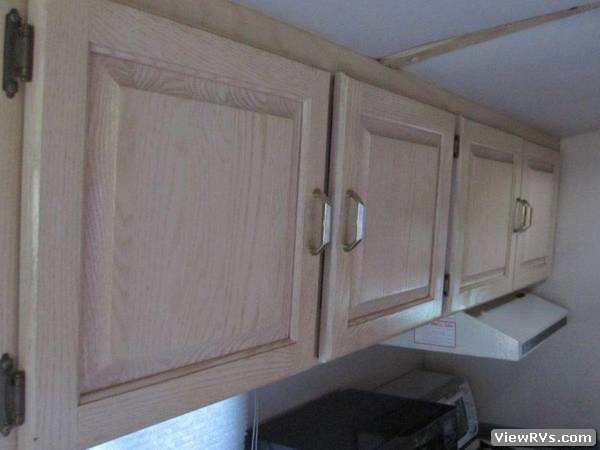 1992 Champion Ultrastar 30' Motorhome (A)