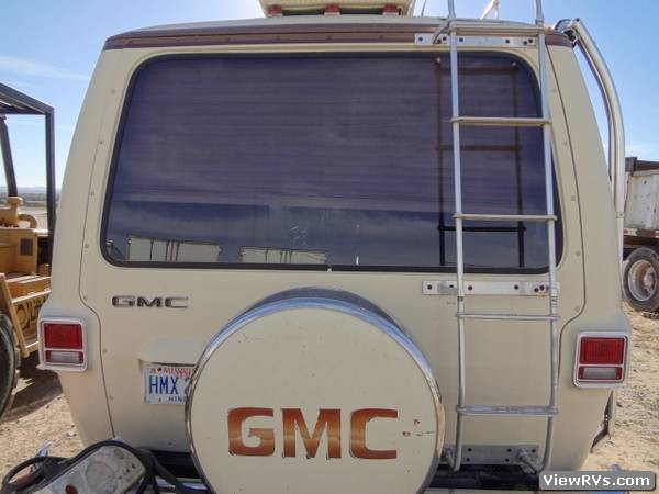 1977 GMC Eleganza II Motorhome 26' (A)