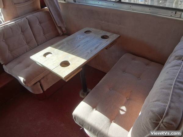 1977 GMC Eleganza II Motorhome 26' (A)