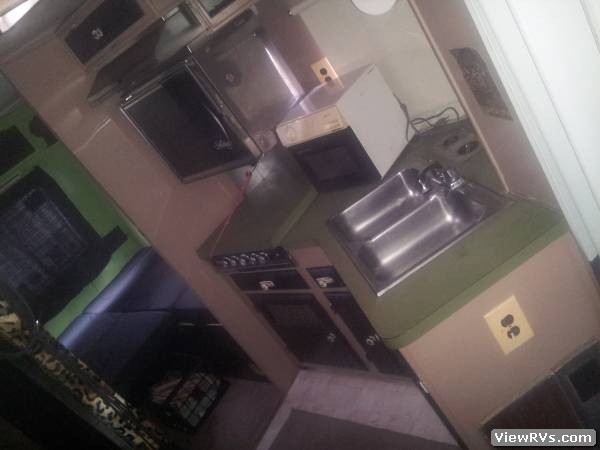 1974 Grumman Motorhome 28' (A)