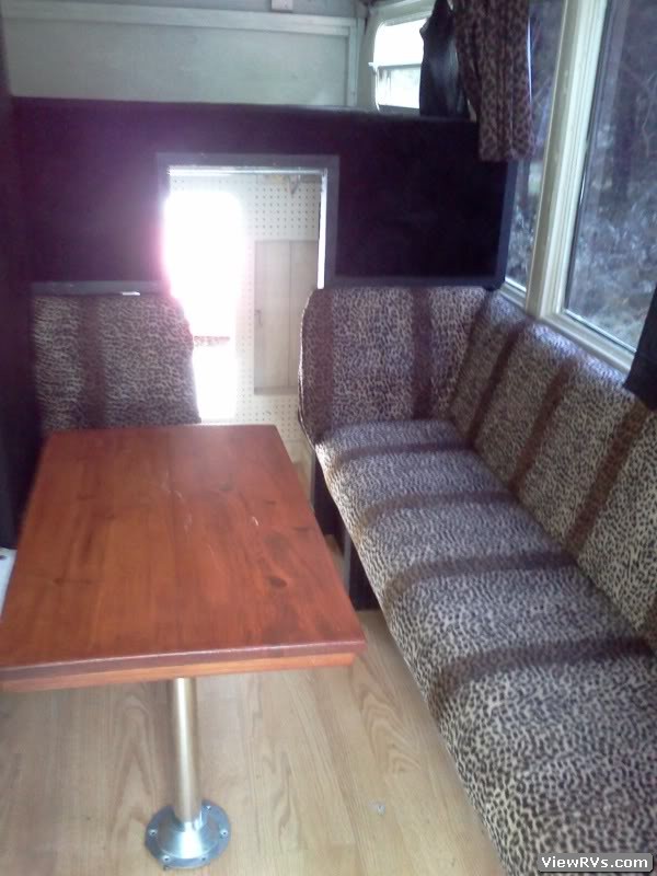 1983 Grumman Conversion Motorhome (A)