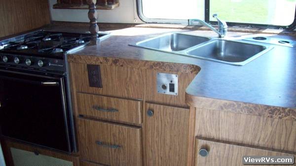 1979 Revcon Motorhome 30' (A)