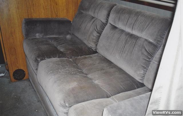 1984 Revcon Motorhome Prince 310 (A)