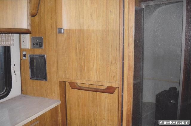 1984 Revcon Motorhome Prince 310 (A)