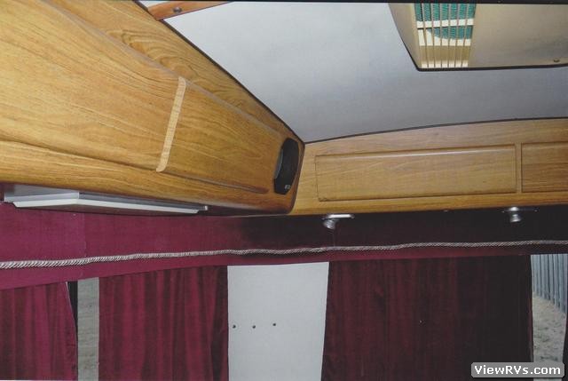 1984 Revcon Motorhome Prince 310 (A)