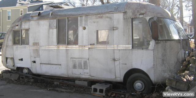 1969 Ultra Van Motorhome (#214) Corvair