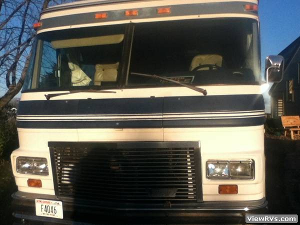 1984 Vogue 29' Motorhome (A)