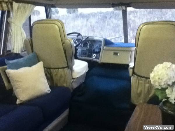 1984 Vogue 29' Motorhome (A)