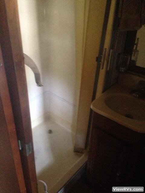 1987 Vogue Motorhome 35' Crown Bus (A)