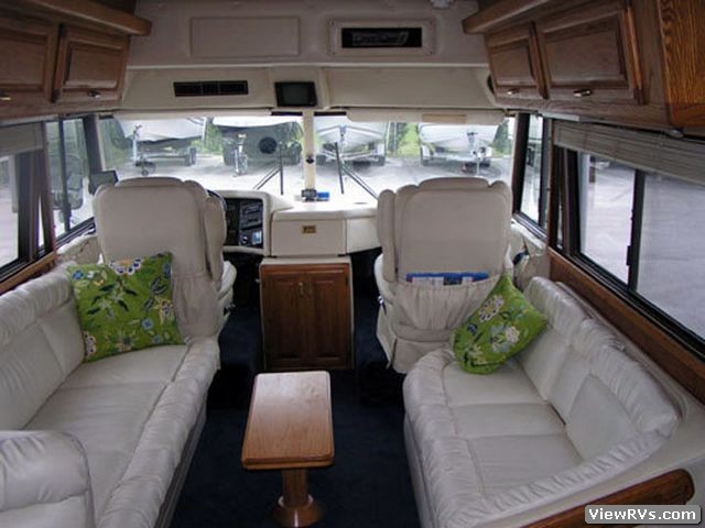 1989 Vogue Prime vista 35' Motorhome (A)